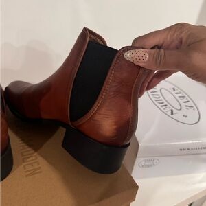 Steve Madden Chestnut Ankle Booties